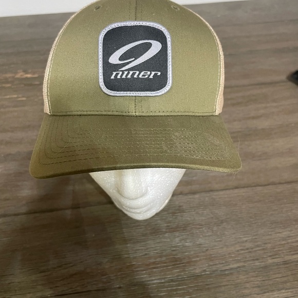 Yupoong Classics Niner Bikes Adjustable Snap Back Hat - Picture 2 of 7